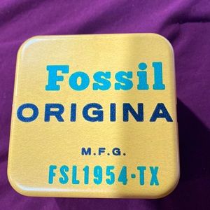 Brand new in the box never worn fossil mens watch dean quartz grey